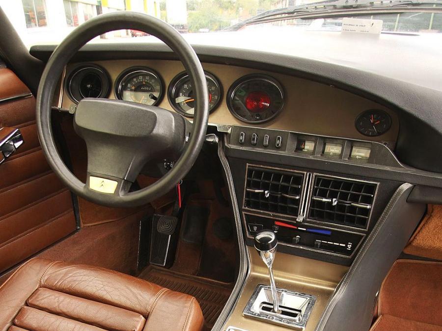  Citroen SM Espace Concept by Heuliez 1971 года  (фото 6 из 17)
